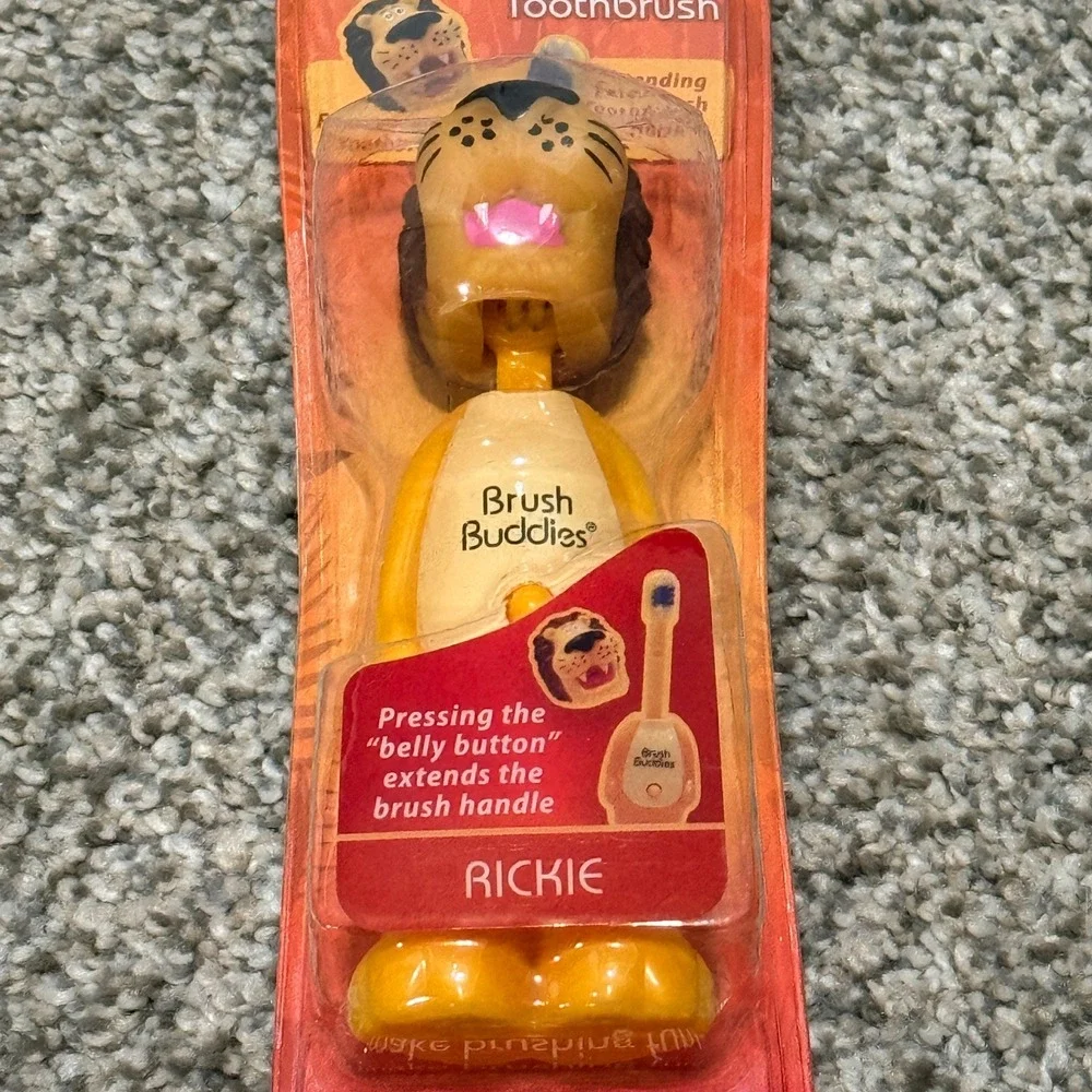 Brush Buddies Poppin Toothbrush Rickie Lion Character Soft Orange Kids BPA Free
